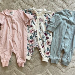 H&M baby girl one pieces set - newborn (0-1 M)